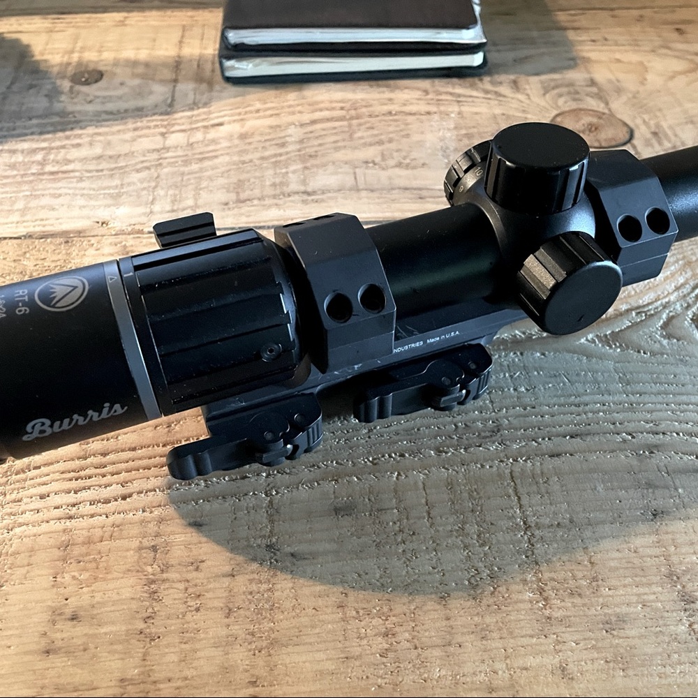 Burris RT-6 illuminated 1-6 power scope with Midwest Industries mount. New cond.